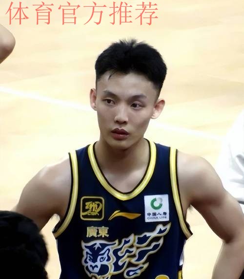 广东105-102同曦!球员评分:4人满分,3人良好,2人不合格 广东105-102同曦!球员评分:4人满分,3人良好,2人不合格